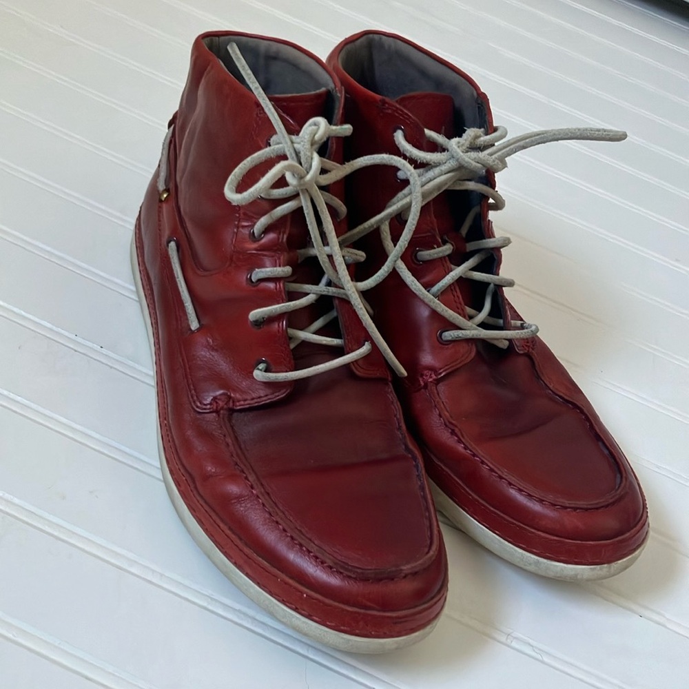 Ugg Bayne Men's Red Leather High-Top Shoes: Size 11
